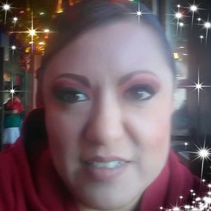 Meet your Posher, Priscilla